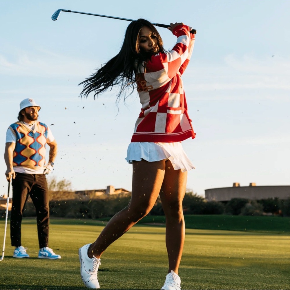 Devereux Golf Superior Clib Cardigan. Red and White Checkered Cardigan